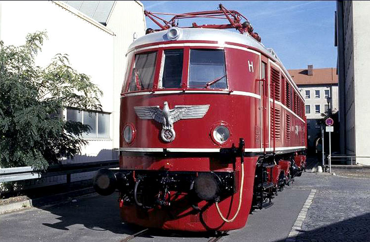 E 19 der Deutschen Reichsbahn ehemals leistungsstärksten