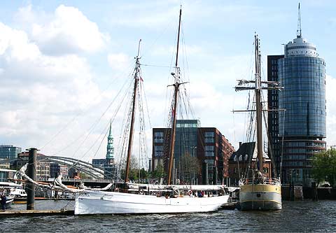 REFLEKTION.INFO - Bild des Tages : LOTSENSCHONER Nr. 5 ELBE