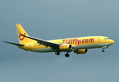 REFLEKTION.INFO - Bild des Tages: TUIFLY BOEING 737-800 D-AHFH