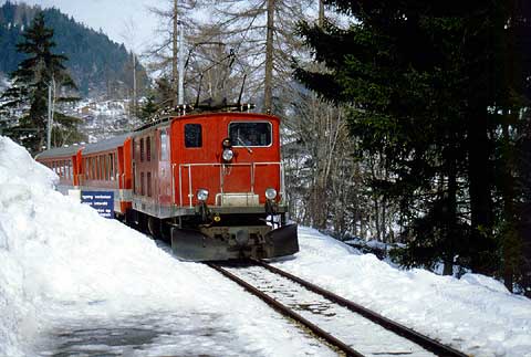 REFLEKTION.INFO - Bild des Tages:   FURKA-OBERALP BAHN HGe 4/4 37