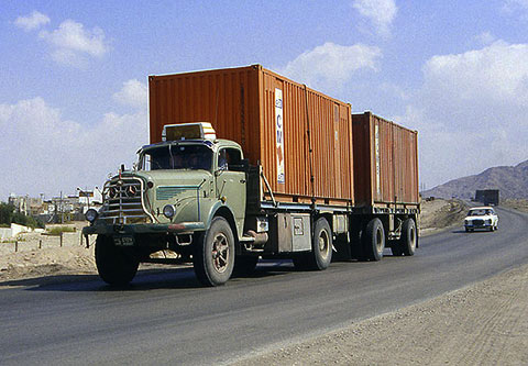 REFLEKTION.INFO - Bild des Tages: MERCEDES-BENZ 6600 