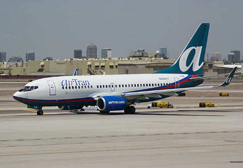 REFLEKTION.INFO - Bild des Tages:   AIRTRAN  BOEING B737-700 N296AT