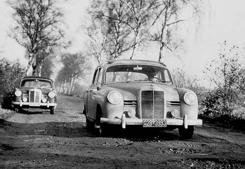 REFLEKTION.INFO - Bild des Tages : Mercedes Banz 180D