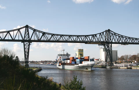 Rendsburger Eisenbahnhochbrcke