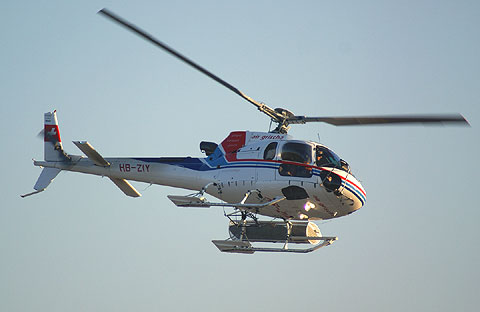 REFLEKTION.INFO - Bild des Tages:   AIR GRISCHA  EUROCOPTER AS 350 B3 ECUREUIL  HB-ZIY