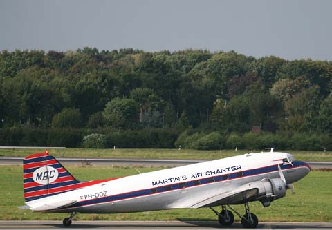 REFLEKTION.INFO - Bild des Tages:  DOUGLAS DC-3 MARTINS AIR CHARTER  PH-DDZ