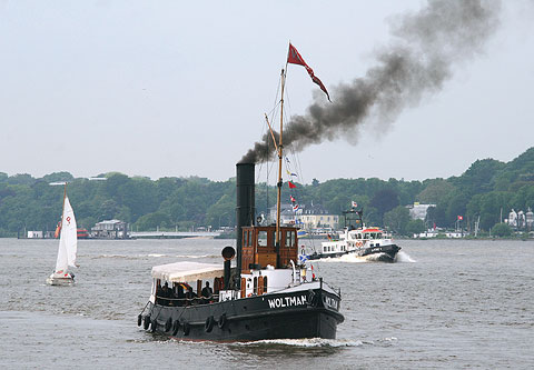 REFLEKTION.INFO - Bild des Tages:  Dampfschlepper WOLTMAN