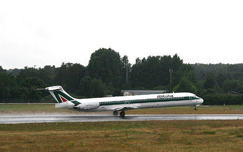 ALITALIA MD 80 I-DACZ