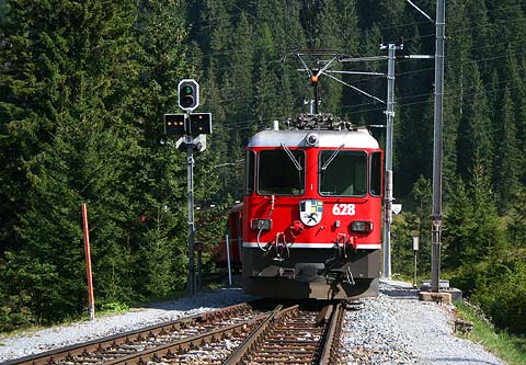 REFLEKTION.INFO - Bild des Tages: RHTISCHE BAHN Ge 4/4 II 628