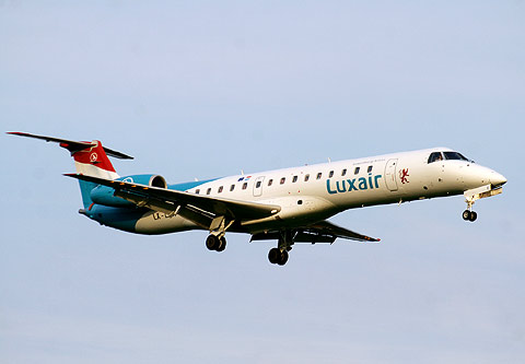 REFLEKTION.INFO - Bild des Tages:  LUXAIR LX-LGX  EMBRAER ERJ-145