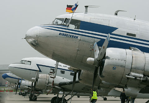 REFLEKTION.INFO - Bild des Tages :  DC-3 Treffen