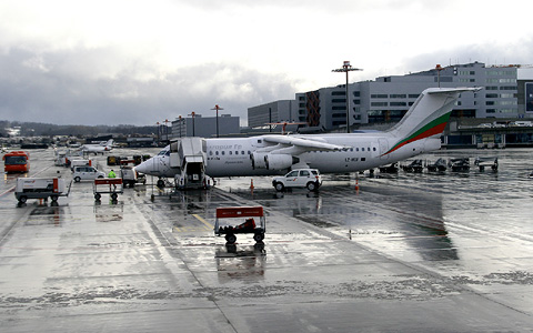 BULGARIA AIR  BRITISH-AEROSPACE BAe 146-300  LZ-HBF 