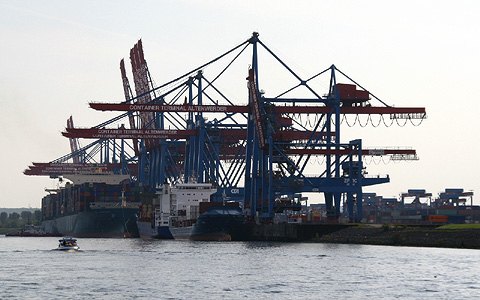 CONTAINERTERMINAL HAMBURG-ALTENWERDER