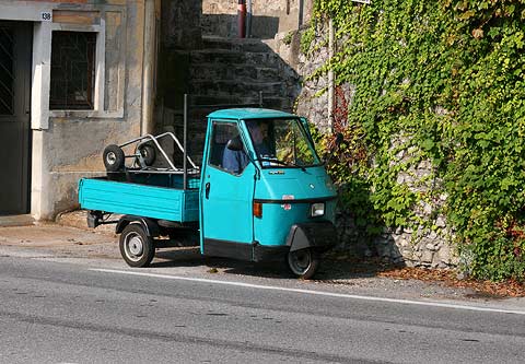 REFLEKTION.INFO - Bild des Tages: PIAGGIO APE 50 