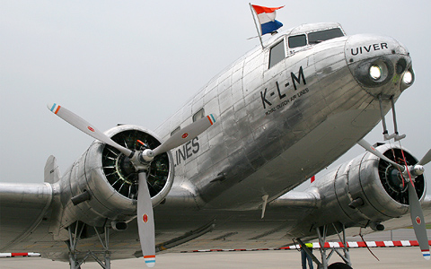 KLM  DOUGLAS DC-2  UIVER