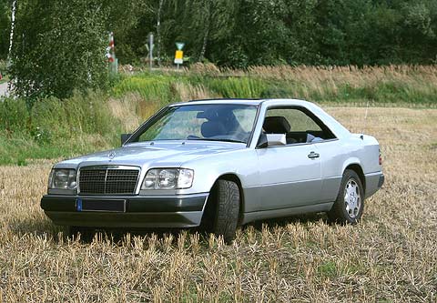 REFLEKTION.INFO - Bild des Tages:  MERCEDES BENZ 230 CE  W124C