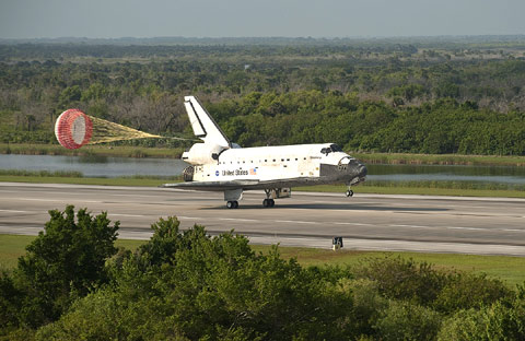 Space Shuttle DISCOVERY  STS-131