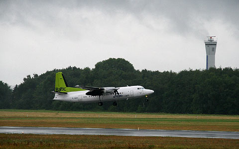 AIR BALTIC  FOKKER F50  YL-BAS