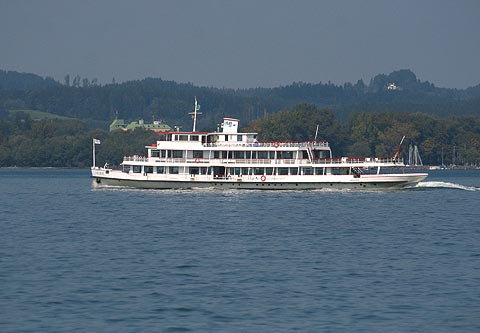 REFLEKTION.INFO - Bild des Tages:  MS KARLSRUHE - Flottensternfahrt auf dem Bodensee