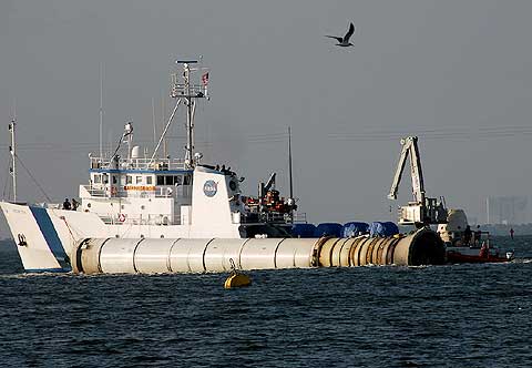 REFLEKTION.INFO - Bild des Tages : NASA MS FREEDOM STAR