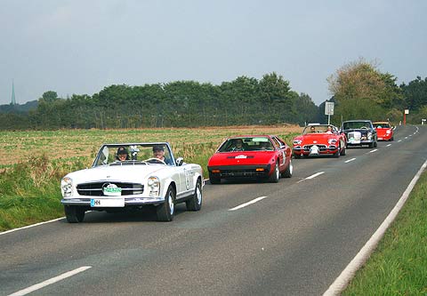 REFLEKTION.INFO - Bild des Tages: PAGODE, CORVETTE & Co.