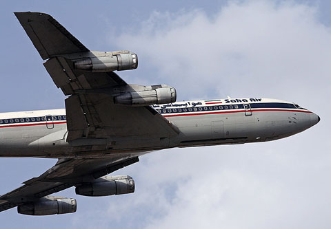 REFLEKTION.INFO - Bild des Tages: 50 JAHRE BOEING 707 - SAHA AIR  EP-SHK