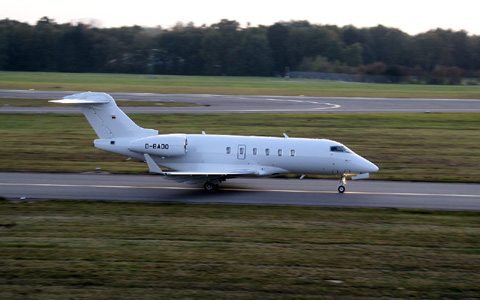 Bombardier BD 100-1A10 Challenger 300  D-BADO