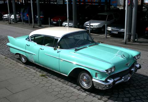 CADILLAC DEVILLE SEDAN SERIE 62, 1958