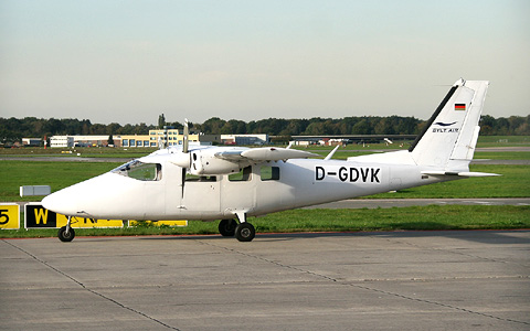 SYLT AIR  PARTENAVIA P.68 D-GDVK
