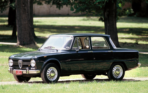 ALFA ROMEO GIULIA BERLINA 