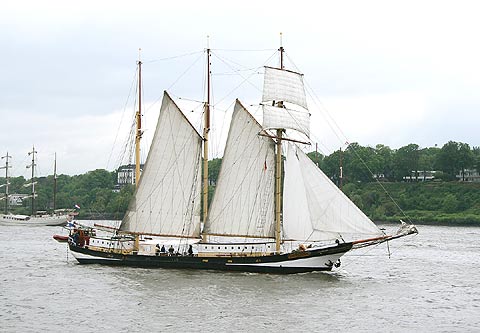 REFLEKTION.INFO - Bild des Tages : Toppsegelschoner SWAENSBORGH