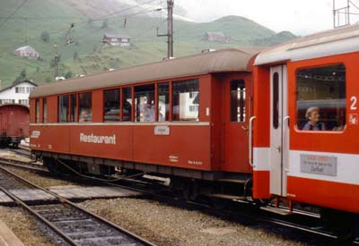 Einfahrt in Andermatt